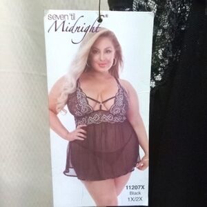 Seven til Midnight Cross dye Lace & Mash Babydoll Top, size 1X/2X , Black /Wht